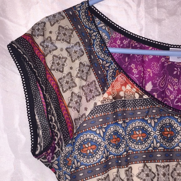 *FINAL Markdown❤️* Bohemian style shirt Sz L 🌸 - Picture 7 of 8